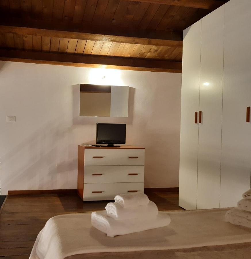 הוילה סירקוזה La Casa Di Sarah מראה חיצוני תמונה