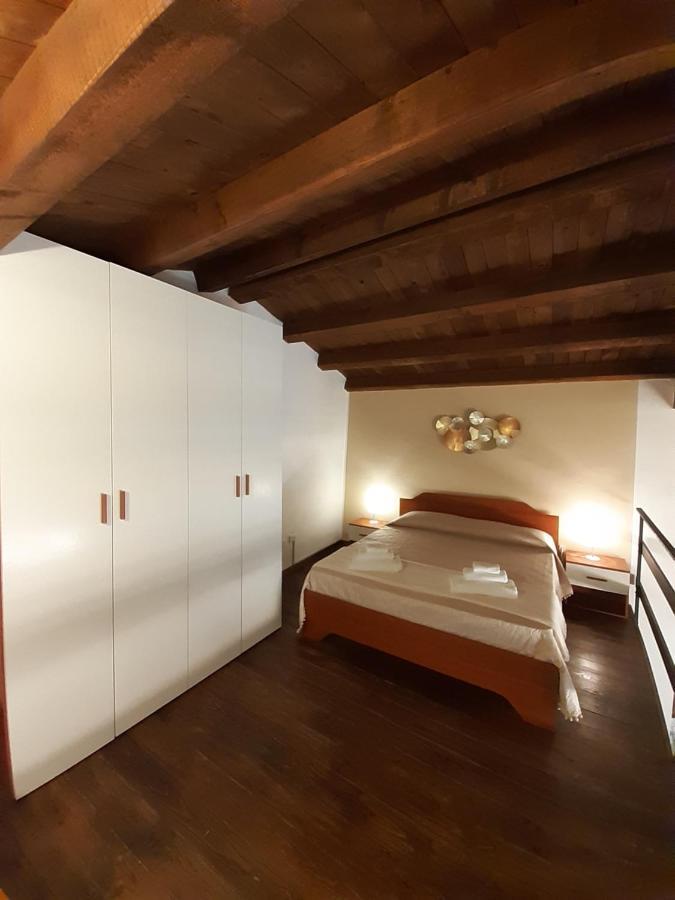 הוילה סירקוזה La Casa Di Sarah מראה חיצוני תמונה